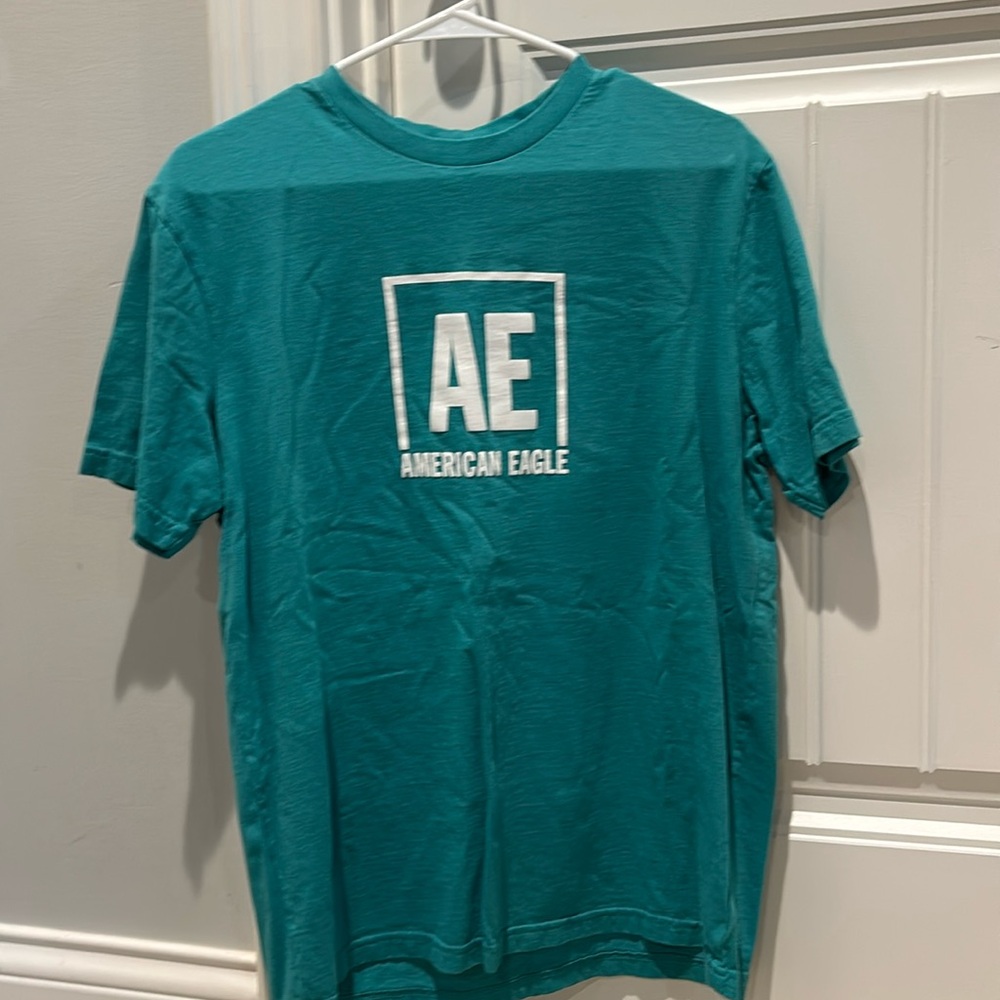 American Eagle short sleeve T shirt
